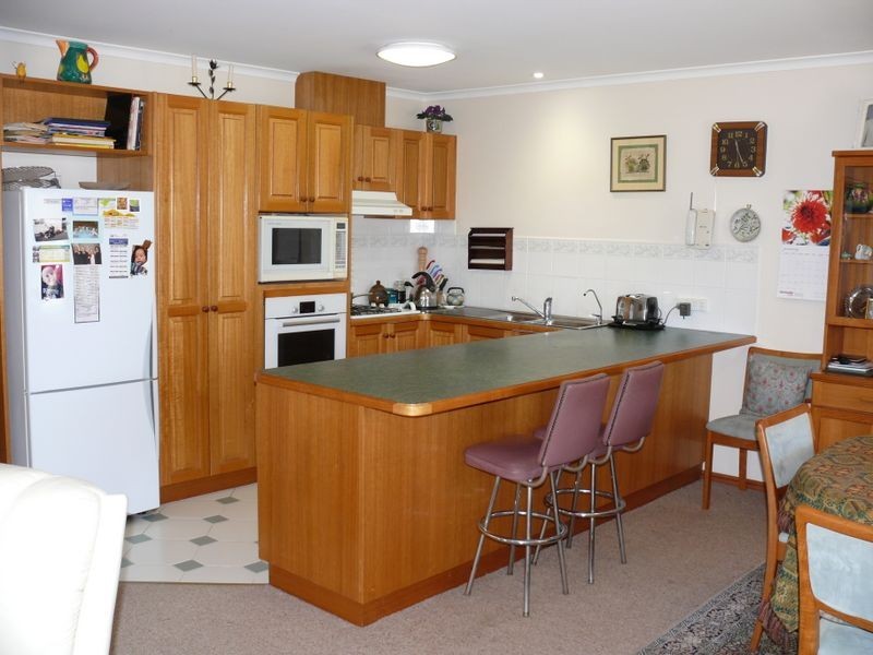 2/1-5 Canal Road, Paynesville VIC 3880