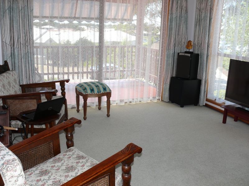 16 Sheerwater Terrace, Paynesville VIC 3880