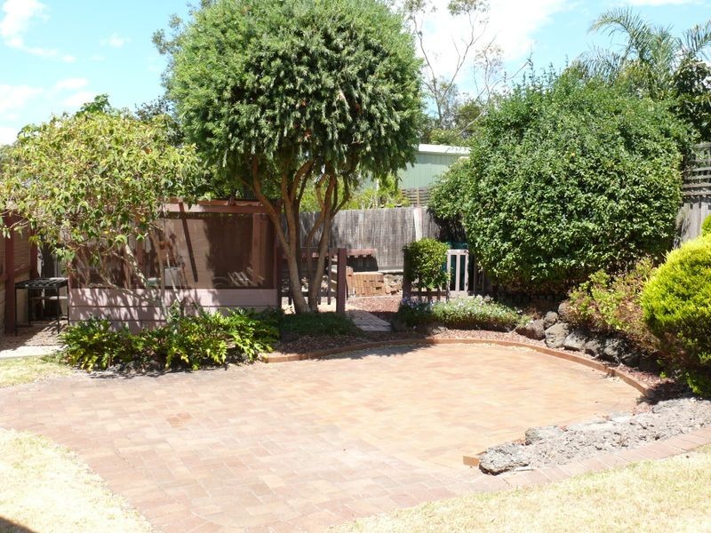 16 Sheerwater Terrace, Paynesville VIC 3880