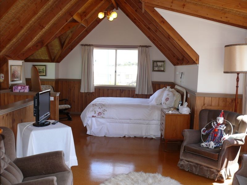 3 Kings Road, Paynesville VIC 3880