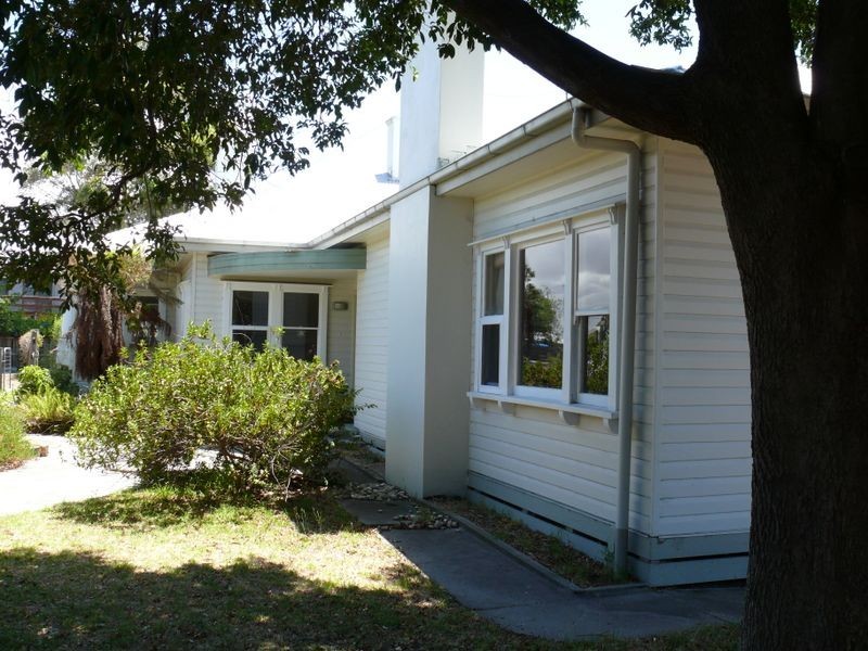 26 McMillan Grove, Paynesville VIC 3880