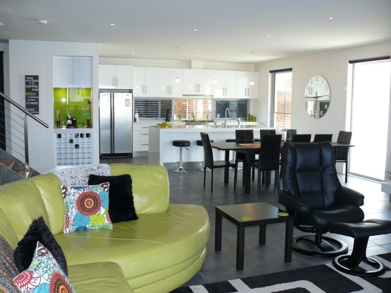 15 Government Road, Paynesville VIC 3880