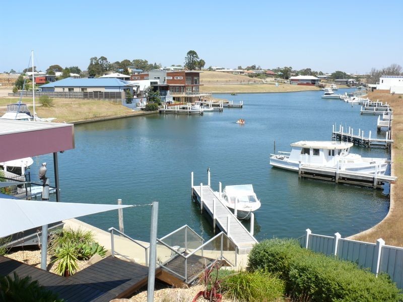 15 Government Road, Paynesville VIC 3880