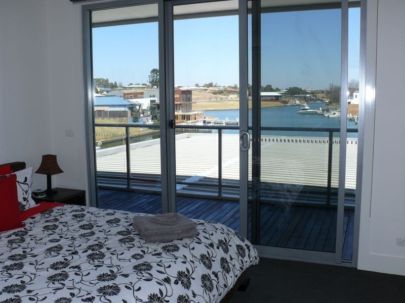 15 Government Road, Paynesville VIC 3880