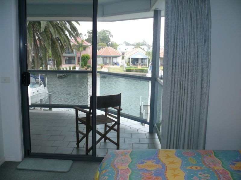 Apartment 2/14 Victoria Street, Paynesville VIC 3880