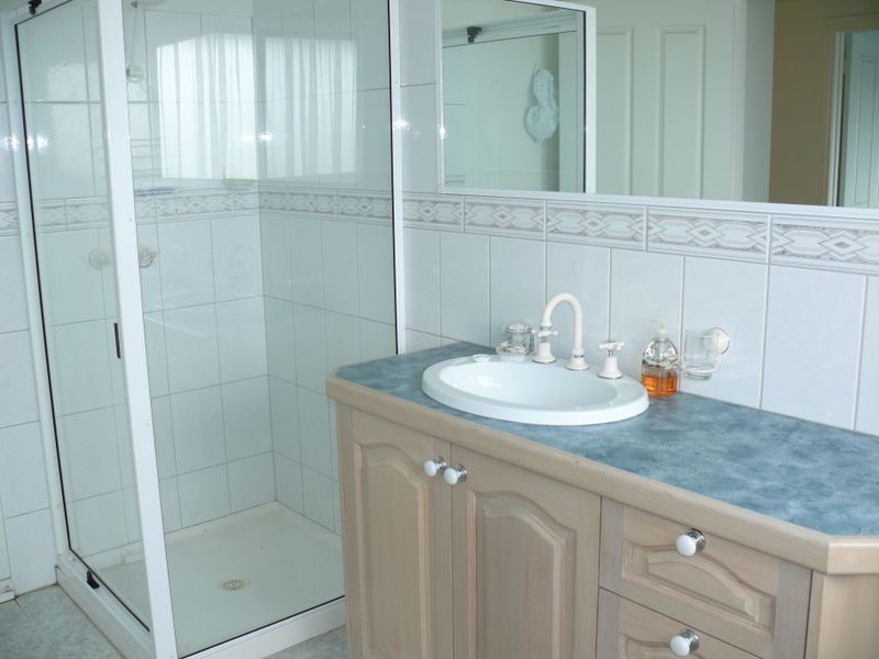 Apartment 2/14 Victoria Street, Paynesville VIC 3880