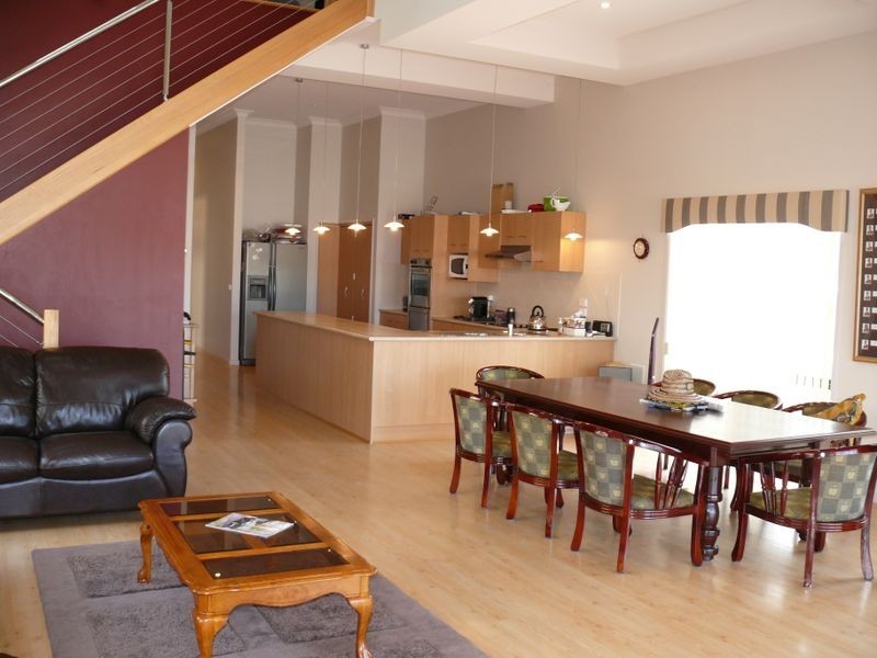 7B Sheerwater Terrace, Paynesville VIC 3880