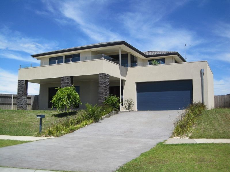 15 Eagle Bay Terrace, Paynesville VIC 3880