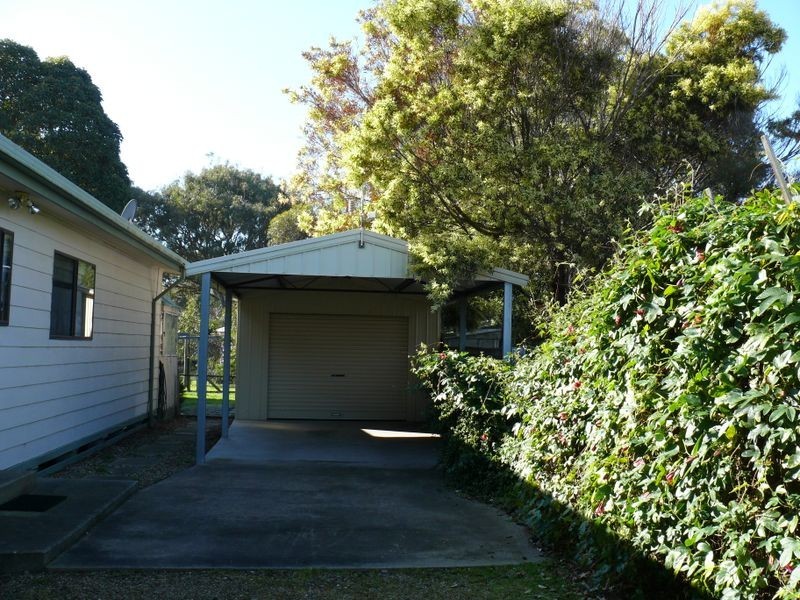 17 Currawong Close, Raymond Island VIC 3880