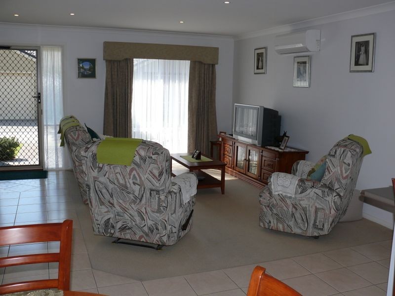 11/9-11 Wellington Street, Paynesville VIC 3880