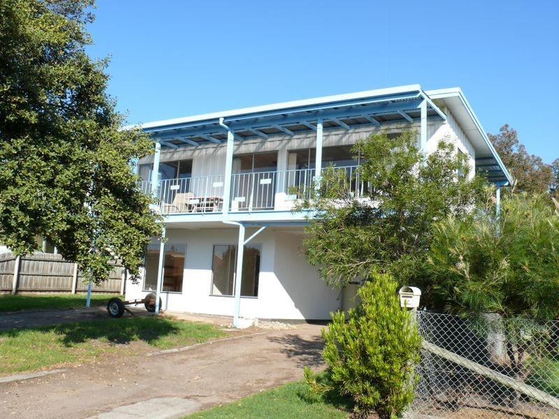 22 McMillan Grove, Paynesville VIC 3880