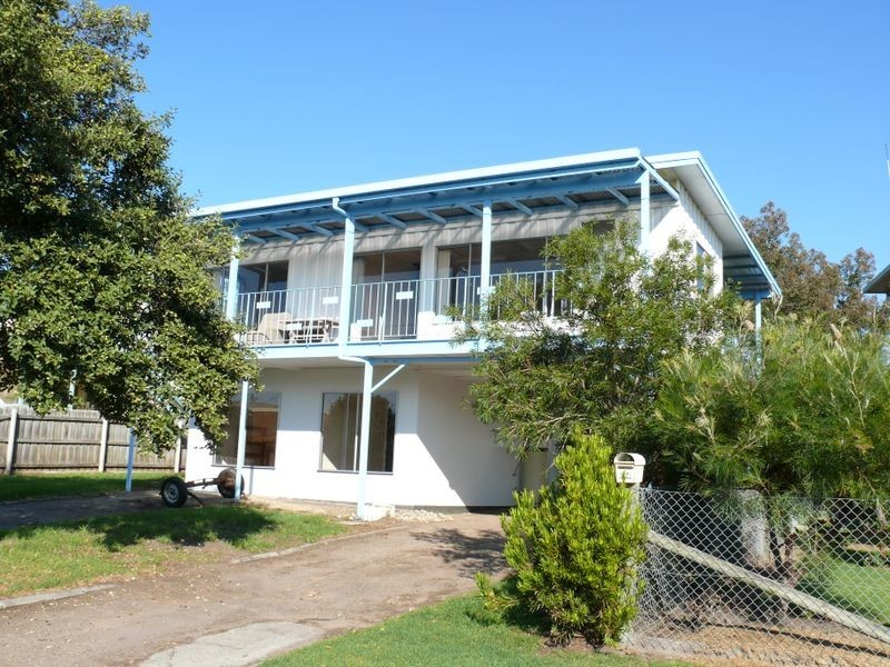 22 McMillan Grove, Paynesville VIC 3880