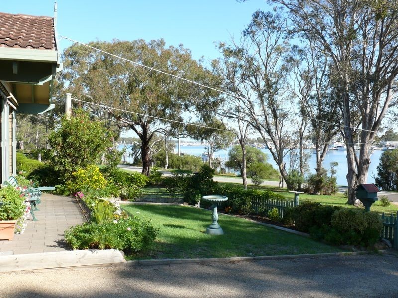 2/129 Western Boulevard, Raymond Island VIC 3880