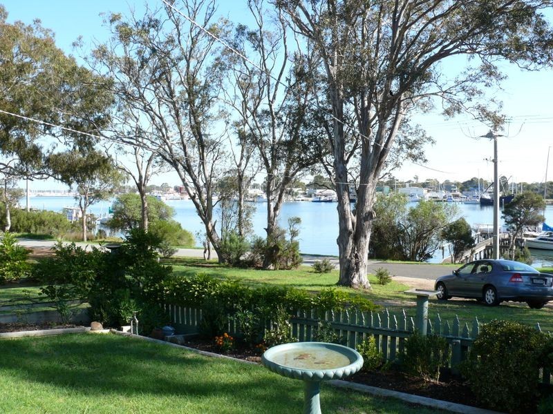 2/129 Western Boulevard, Raymond Island VIC 3880