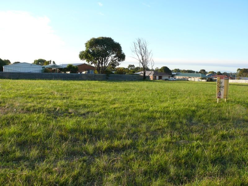 7A & 7B Butlers Point Drive, Newlands Arm VIC 3875
