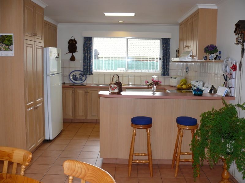 8 May Park Drive, Paynesville VIC 3880