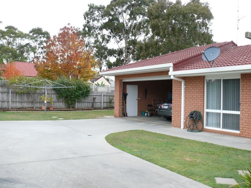 8 May Park Drive, Paynesville VIC 3880