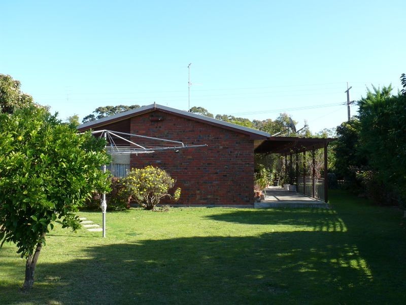 22 Queen Street, Paynesville VIC 3880