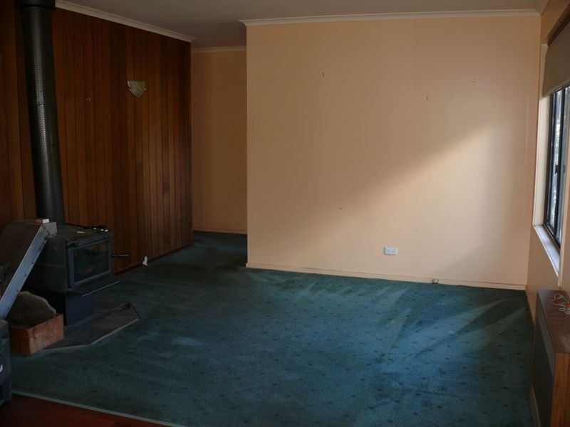 83 Twelfth Avenue, Raymond Island VIC 3880
