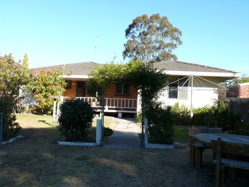 4 Rex Street, Paynesville VIC 3880