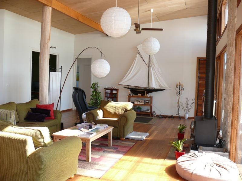 215 Gravelly Point Road, Raymond Island VIC 3880