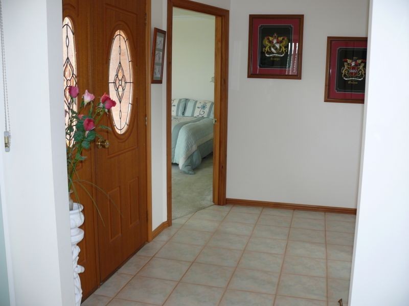 20 Schooner Terrace, Paynesville VIC 3880