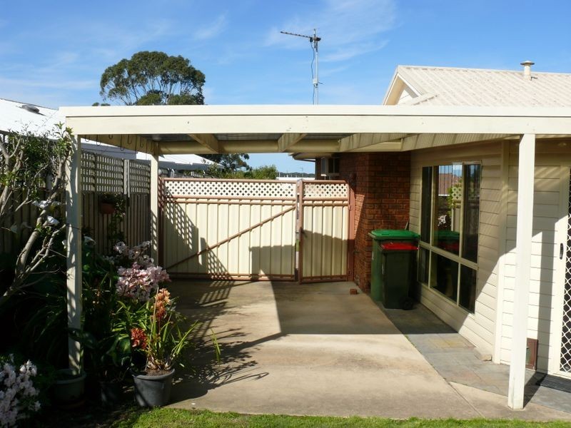 20 Schooner Terrace, Paynesville VIC 3880