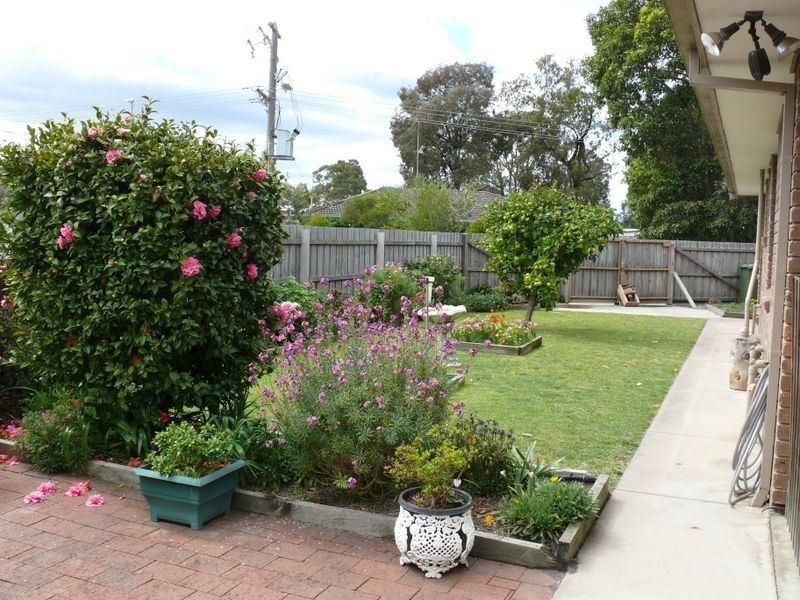 1/33 Newton Close, Paynesville VIC 3880