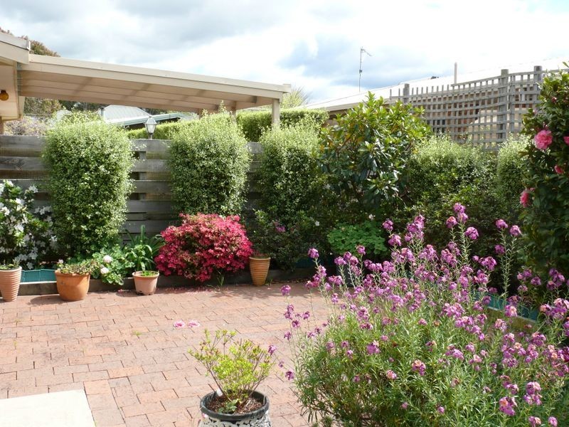 1/33 Newton Close, Paynesville VIC 3880