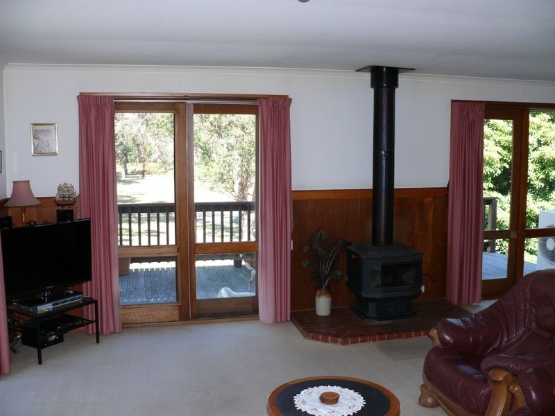 415 Centre Road, Raymond Island VIC 3880