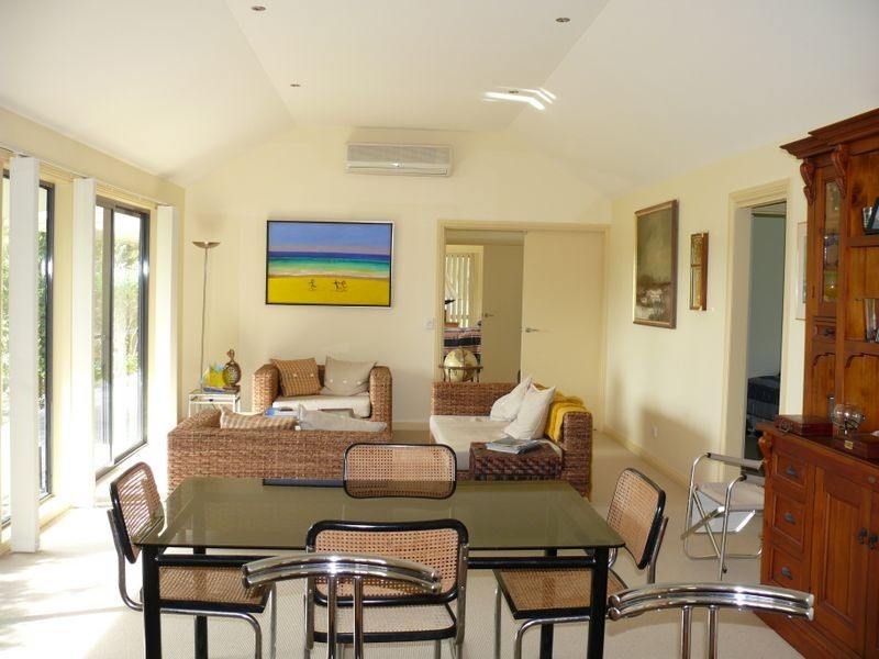 10 Lake Shore Drive, Newlands Arm VIC 3875