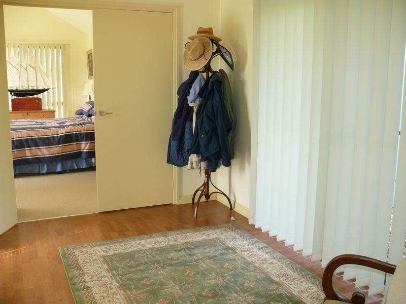 10 Lake Shore Drive, Newlands Arm VIC 3875