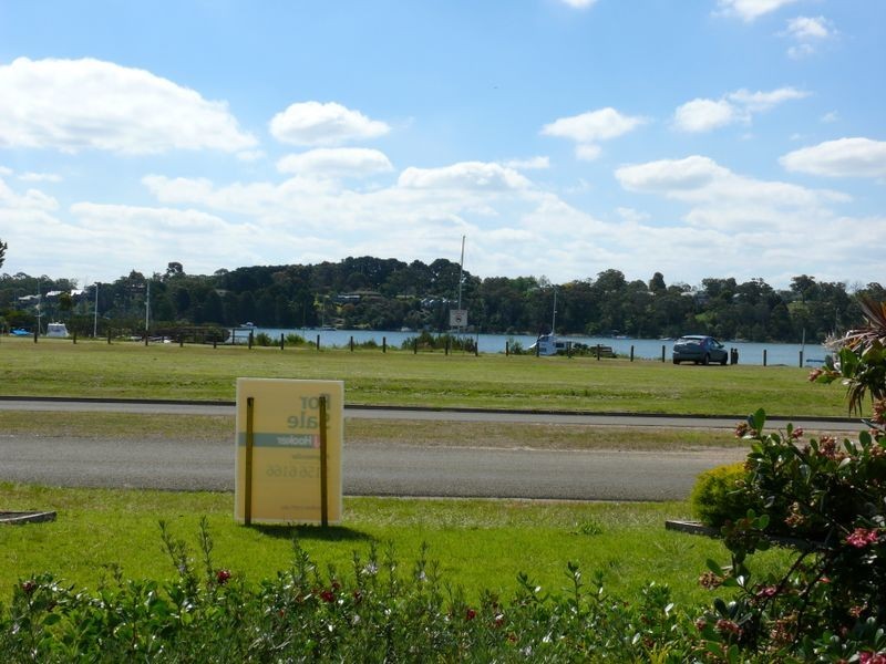 10 Lake Shore Drive, Newlands Arm VIC 3875