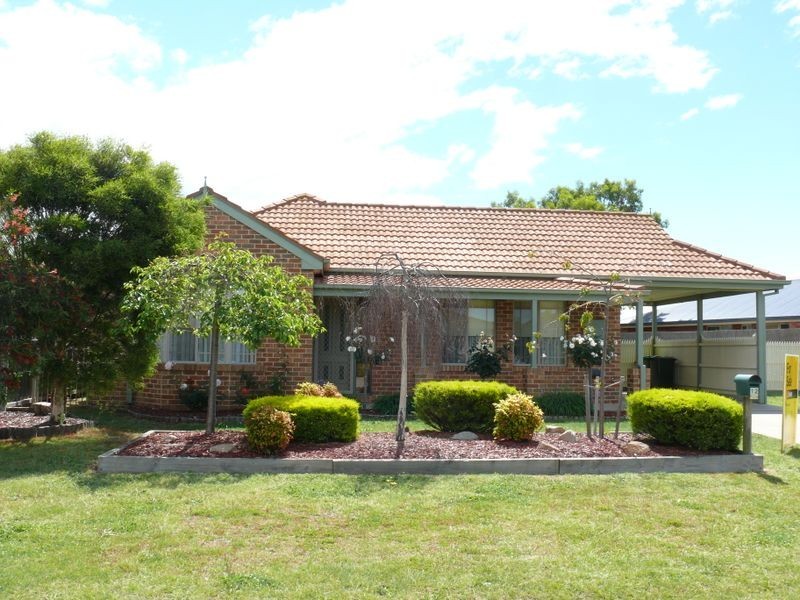 12 Hakea Court, Paynesville VIC 3880