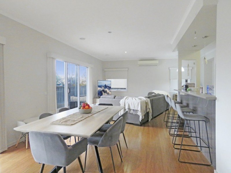 House 2/157 Bay Road, Eagle Point VIC 3878