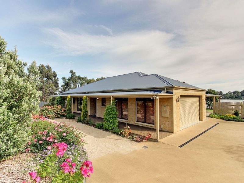 75 Colony Club Drive, Newlands Arm VIC 3875