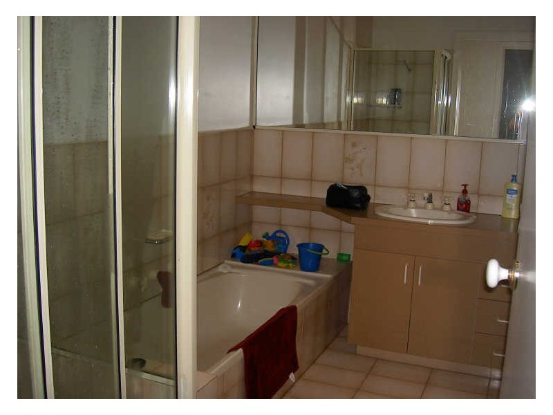 2/1-5 Main Road, Paynesville VIC 3880