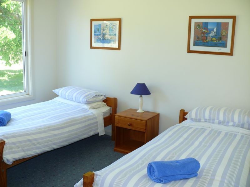 183 Western Boulevard, Raymond Island VIC 3880