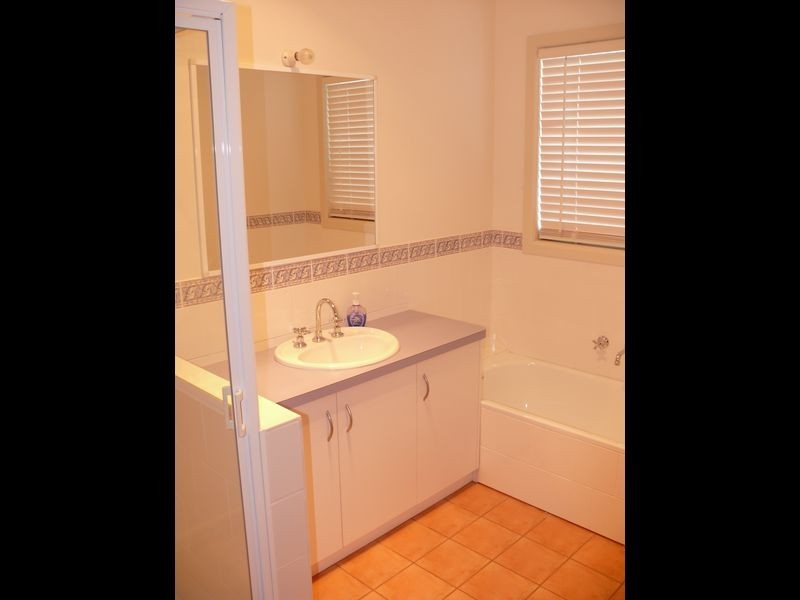 183 Western Boulevard, Raymond Island VIC 3880