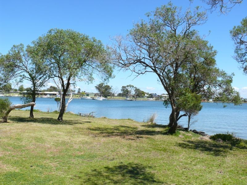 183 Western Boulevard, Raymond Island VIC 3880
