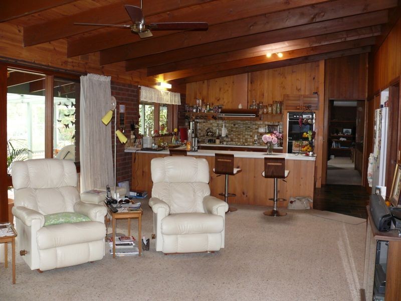 50 Mathiesons Road, Eagle Point VIC 3878