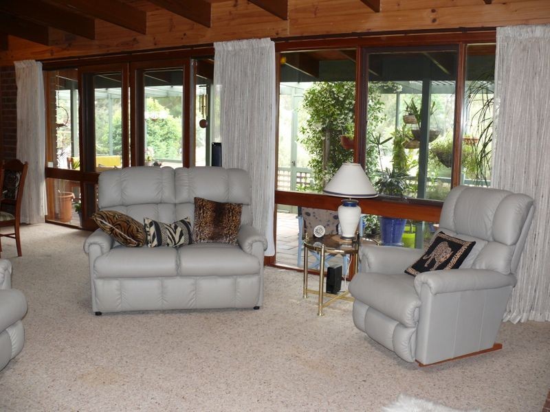 50 Mathiesons Road, Eagle Point VIC 3878