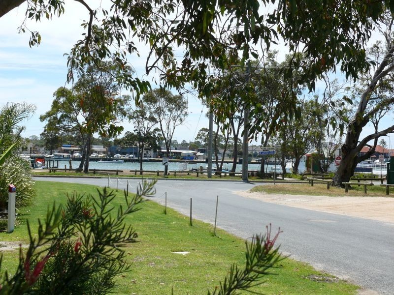 3 Seventh Parade, Raymond Island VIC 3880