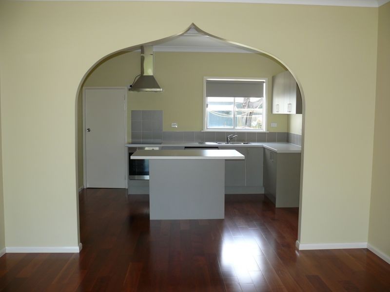 3 Seventh Parade, Raymond Island VIC 3880