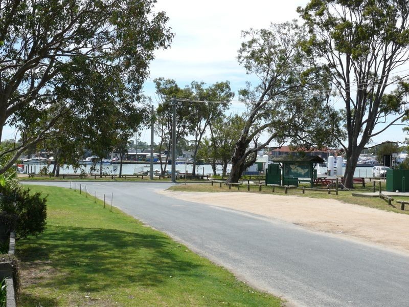 3 Seventh Parade, Raymond Island VIC 3880