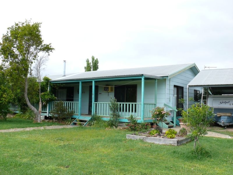 12 Lake Inlet Avenue, Newlands Arm VIC 3875