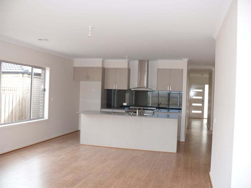 15B Toonalook Parade, Paynesville VIC 3880