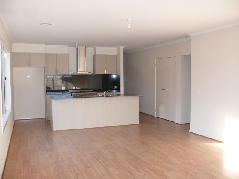 15B Toonalook Parade, Paynesville VIC 3880