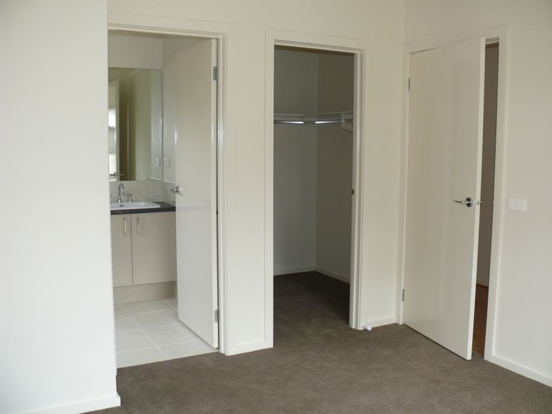 15B Toonalook Parade, Paynesville VIC 3880