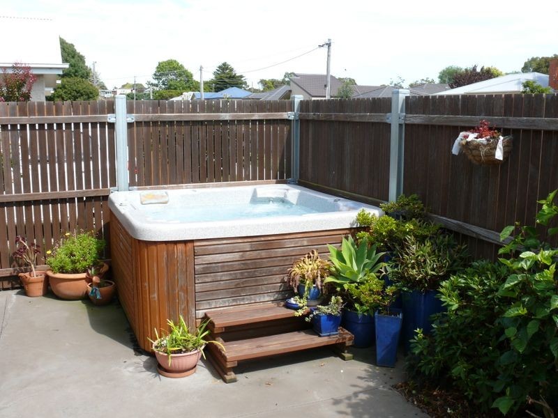 17 Wellington Street, Paynesville VIC 3880